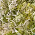 تصویر تره فرنگی خرد شده (تازه)