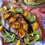 تصویر مواد شکم پر، سبزی+گردو+رب انار