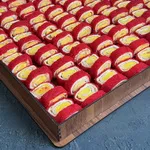 تصویر  سینی رول ژامبون سوخاری