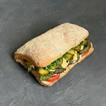 ساندویچ کوکو سبزی با نان چاپاتا