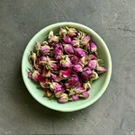 غنچه گل سرخ
