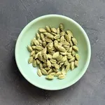 دانه هل سبز